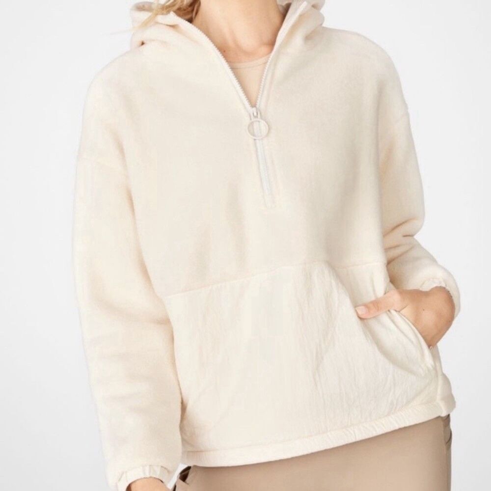 Fabletics Half Zip Pullover Jacket XL Ivory Chic Athleisure Active Fleece Boxy